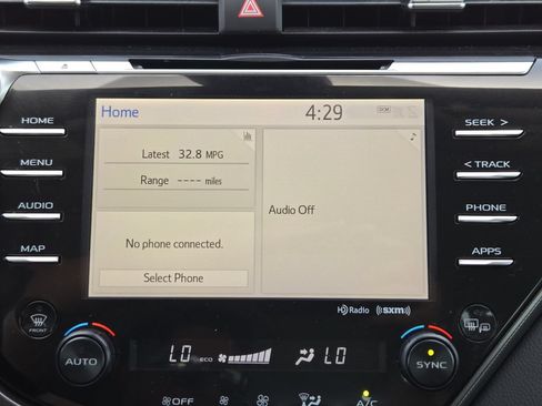 Used 2019 Toyota Camry XSE FWD image 12