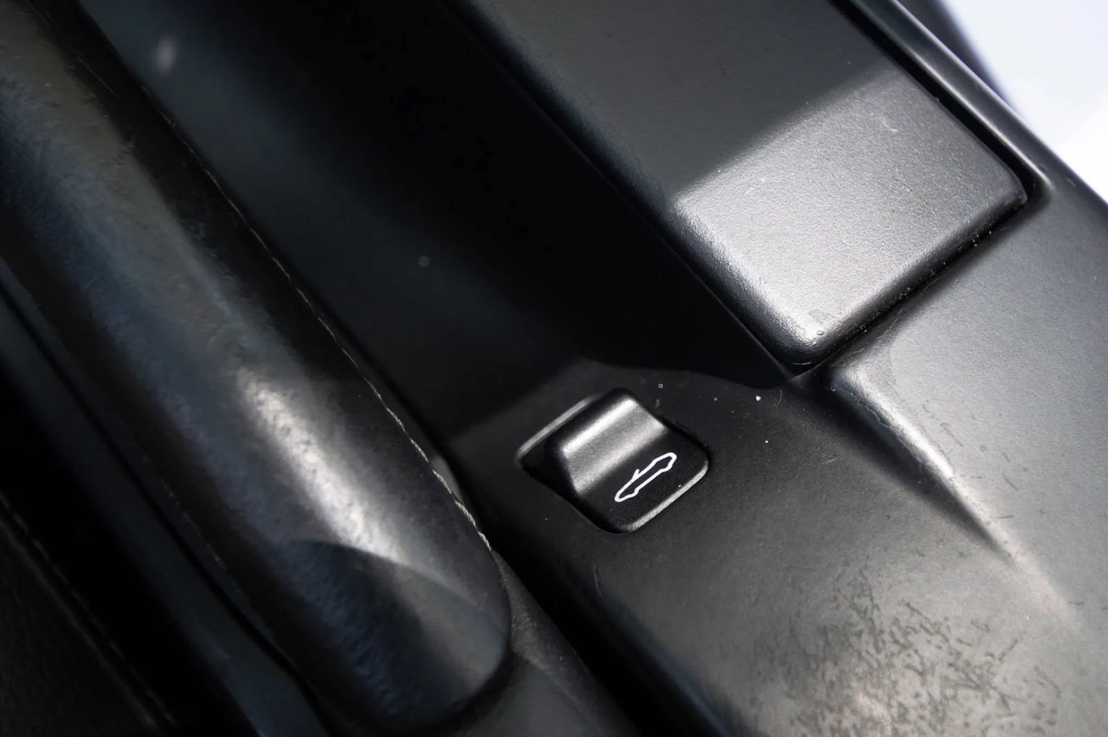 Used 2008 Porsche Boxster S RWD image 60