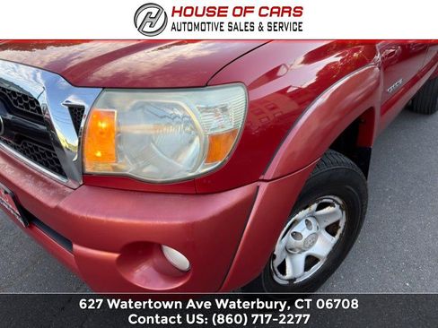 Used 2011 Toyota Tacoma 4x4 Double Cab w/ SR5 Pkg #2 image 10