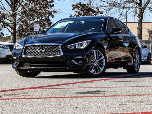 Used 2024 INFINITI Q50 Luxe w/ Cargo Package RWD image 2