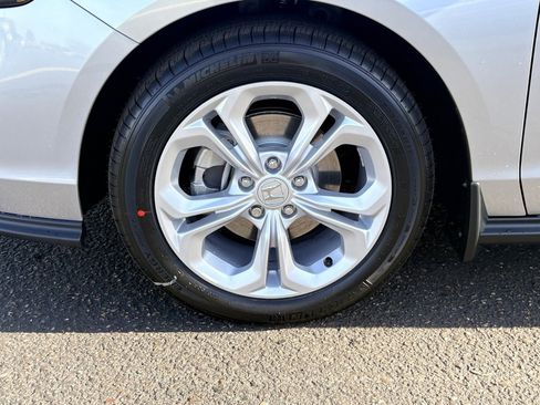 New 2026 Honda Accord LX image 10