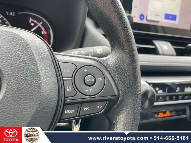 Certified 2025 Toyota RAV4 LE AWD/4WD image 22