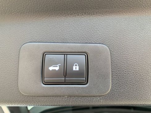 Used 2025 Nissan Murano SL AWD/4WD image 8
