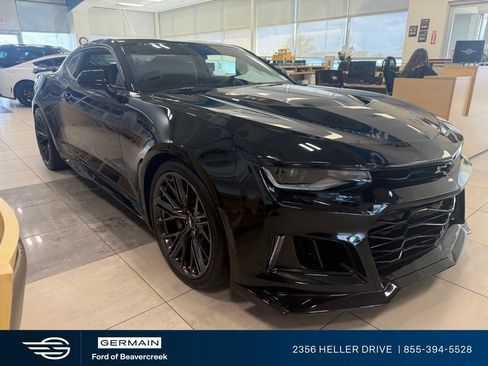 Used 2018 Chevrolet Camaro ZL1 RWD image 1