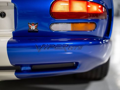 Used 1996 Dodge Viper GTS RWD image 31