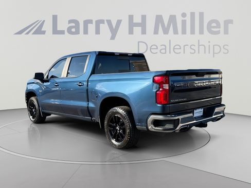 Used 2019 Chevrolet Silverado 1500 LT w/ All-Star Edition AWD/4WD image 3
