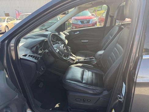 Used 2016 Ford Escape Titanium w/ Equipment Group 301A FWD image 11