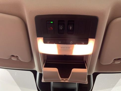 Used 2023 Nissan Rogue Platinum w/ Platinum Premium Package image 38