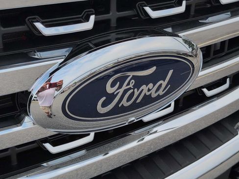 New 2026 Ford F350 Lariat w/ Lariat Premium Package AWD/4WD image 17