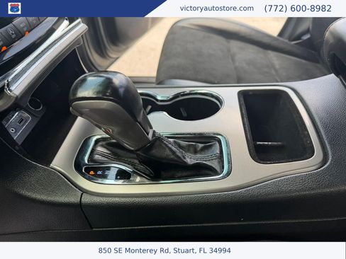 Used 2020 Jeep Grand Cherokee Altitude RWD image 27