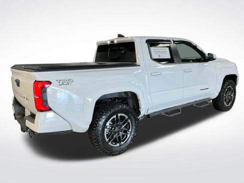 Certified 2024 Toyota Tacoma TRD Sport w/ TRD Sport Upgrade Package AWD/4WD image 5