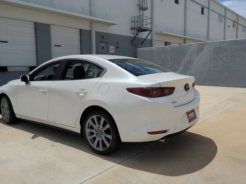 Used 2023 MAZDA MAZDA3 s image 8