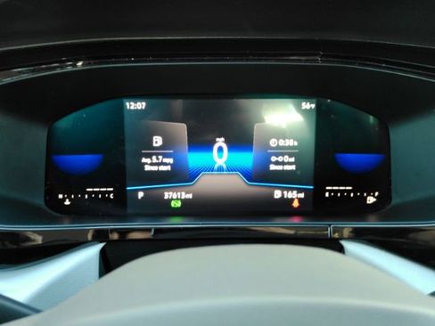 Used 2022 Volkswagen Taos S image 35