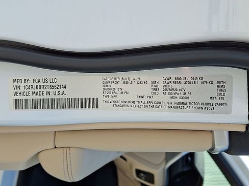 New 2026 Jeep Grand Cherokee L Limited AWD/4WD image 13