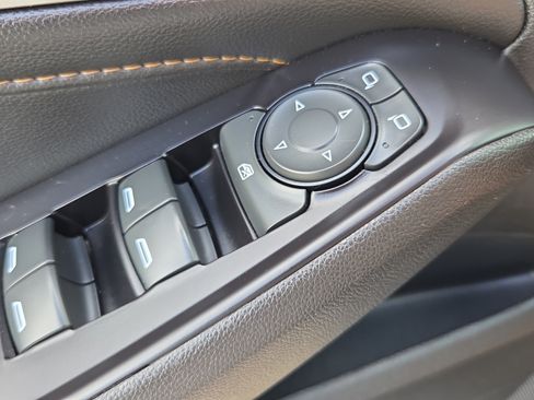 Certified 2020 Chevrolet Traverse LS w/ LPO, Floor Liner Package FWD image 28