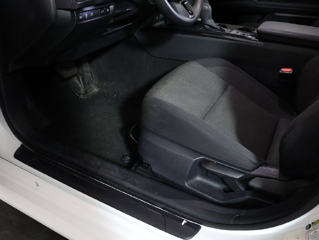 Used 2025 Toyota Camry LE FWD image 23