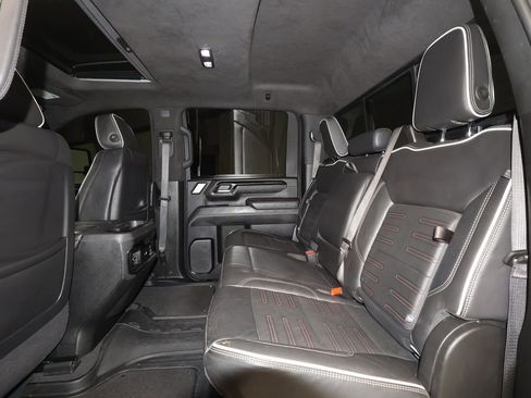 Used 2024 GMC Sierra 2500 AT4X AWD/4WD image 25