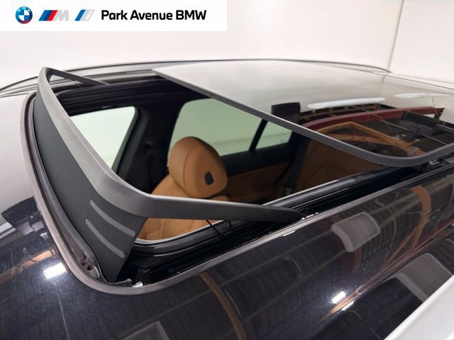 Certified 2024 BMW X5 xDrive40i w/ Premium Package AWD/4WD image 27