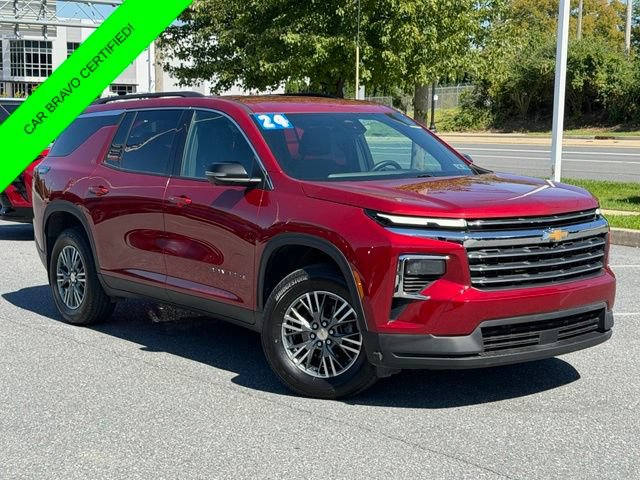 Certified 2024 Chevrolet Traverse LT AWD/4WD image 1