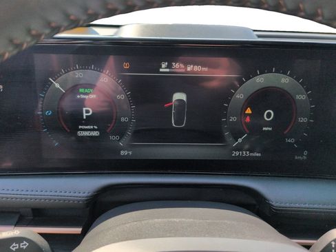 Used 2023 Nissan Ariya FWD image 20