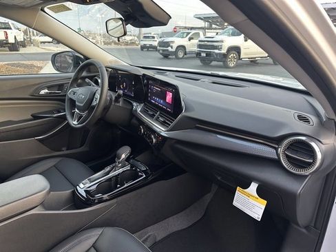 New 2026 Chevrolet Trax ACTIV w/ Driver Confidence Package image 24