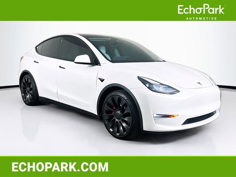 Used 2022 Tesla Model Y Performance image 1