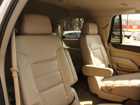 Used 2016 GMC Yukon Denali w/ Open Road Package image 19