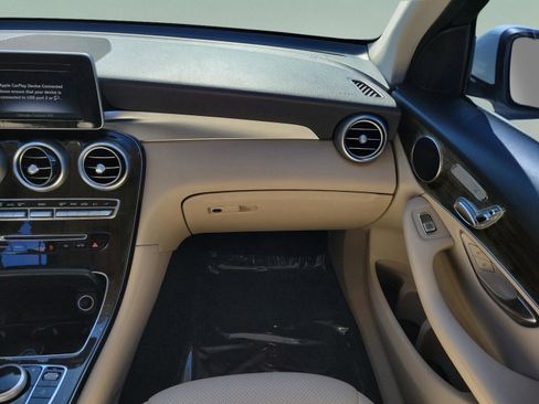 Used 2019 Mercedes-Benz GLC 300 GLC 300 image 15