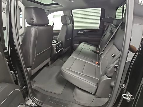 New 2026 GMC Sierra 2500 Denali w/ Denali Reserve Package AWD/4WD image 32