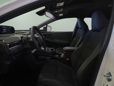 New 2026 Toyota C-HR AWD/4WD image 21