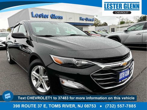 Used 2023 Chevrolet Malibu LS FWD image 1