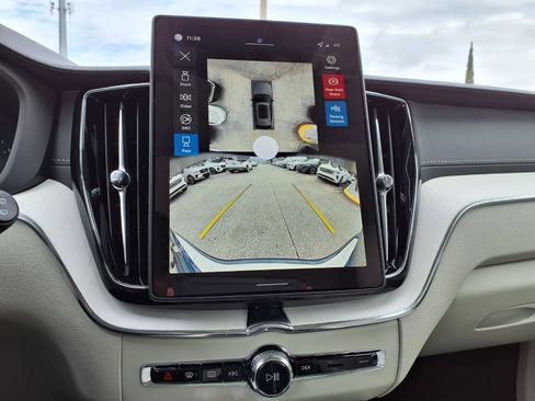 New 2026 Volvo XC60 B5 Ultra w/ Protection Package Premier image 16