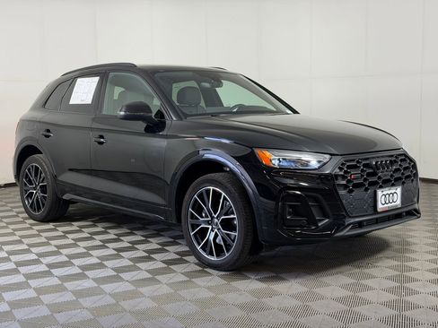 Used 2023 Audi SQ5 Premium Plus w/ Premium Plus Package image 7