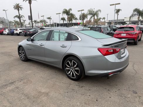 Used 2025 Chevrolet Malibu RS image 4