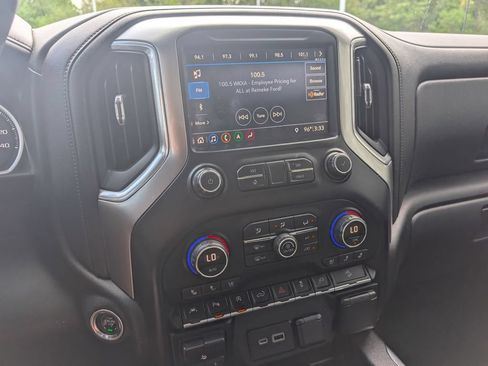 Used 2019 Chevrolet Silverado 1500 LTZ AWD/4WD image 14