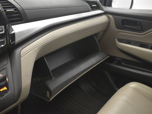 Used 2019 Honda Odyssey EX-L image 37