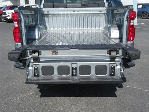 New 2026 Chevrolet Silverado 1500 LT w/ All Star Edition Plus image 6