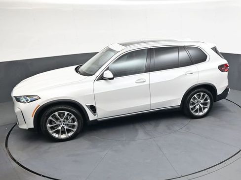 Used 2026 BMW X5 xDrive40i image 31