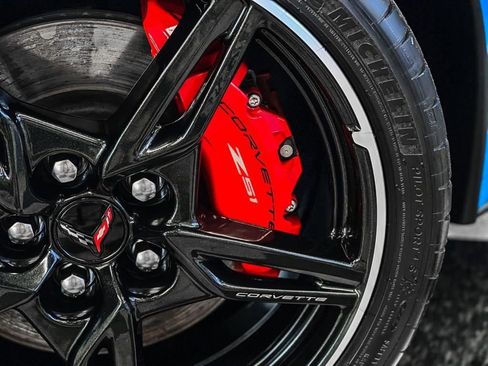 Used 2020 Chevrolet Corvette Stingray w/ 2LT Preferred Equipment Group image 30