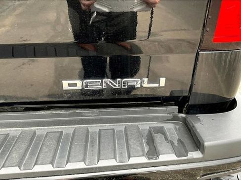 Used 2017 GMC Sierra 3500 Denali w/ Snow Plow Prep Package AWD/4WD image 25