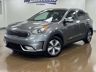 Used 2017 Kia Niro EX FWD 360° Tour