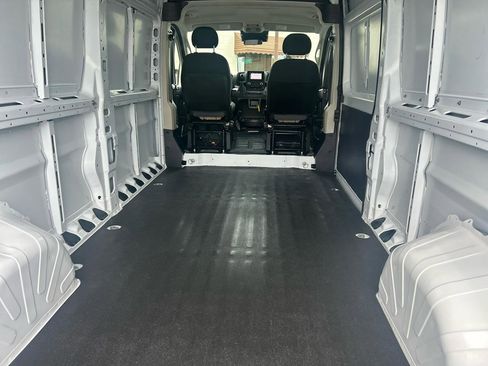 Used 2023 RAM ProMaster 1500 FWD image 12