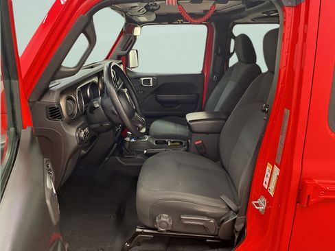 Used 2018 Jeep Wrangler Unlimited Sport S AWD/4WD image 8