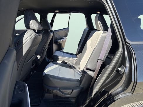 Used 2024 Lexus TX 500h AWD w/ Technology Package image 23