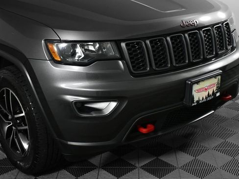 Used 2020 Jeep Grand Cherokee Trailhawk AWD/4WD image 34