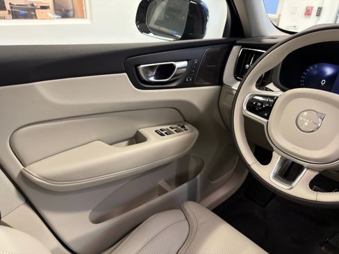New 2026 Volvo XC60 B5 Ultra w/ Protection Package Premier AWD/4WD image 23