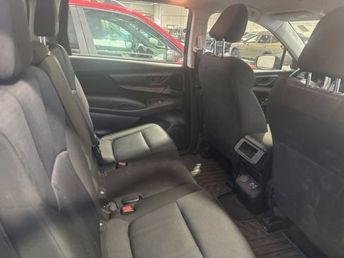 Used 2023 Subaru Ascent 8-Passenger AWD/4WD image 12