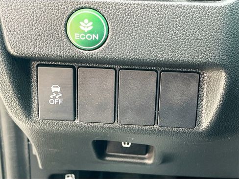 Used 2017 Honda Fit EX-L image 10