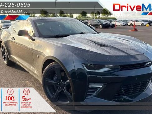 Used 2018 Chevrolet Camaro SS RWD image 1