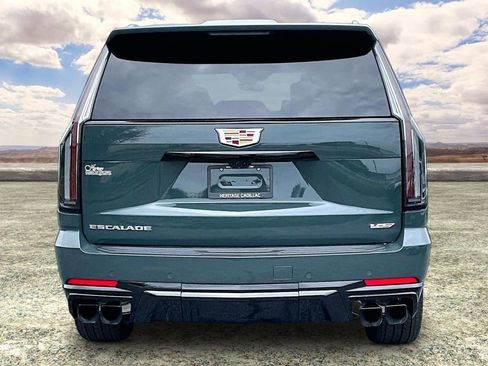 Used 2026 Cadillac Escalade V w/ LPO, Floor Liner Package AWD/4WD image 6